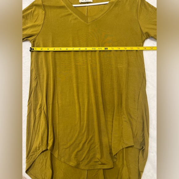 Zenana Brand Short Sleeve Green/Yellow Tunic Top - Size Large - Brand New - Picture 8 of 8